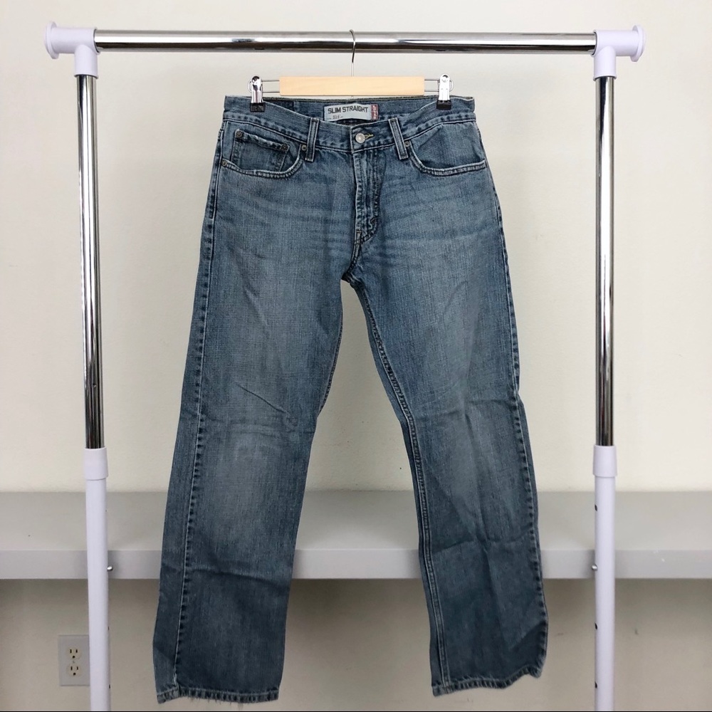 Levi’s Men 514 32 x 30 Slim Straight Denim Jeans